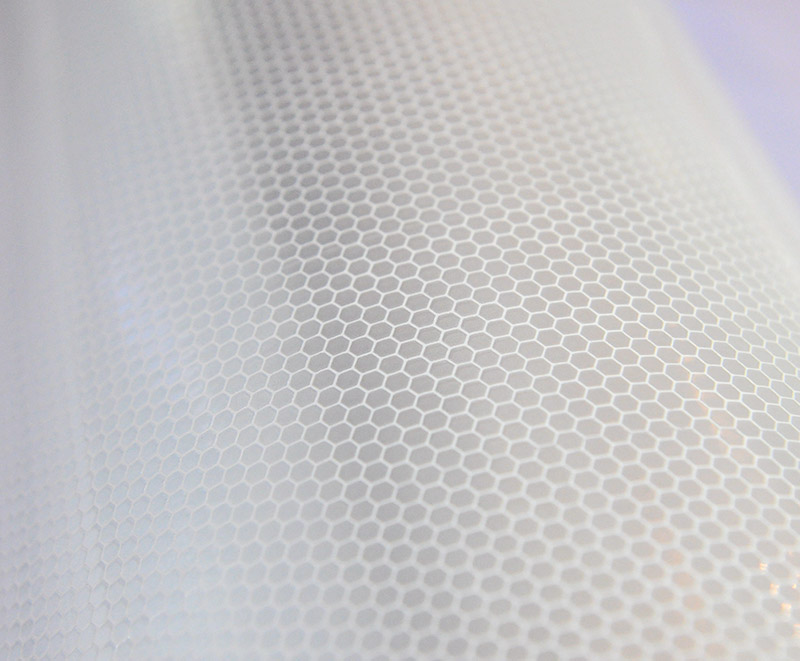 Vật liệu dán Vinyl tổ ong phản quang màu trắng
